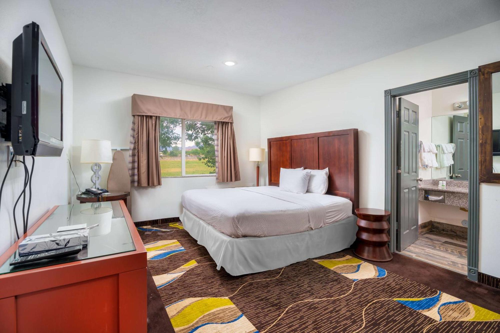 Ramada By Wyndham La Verkin Zion National Park Bagian luar foto
